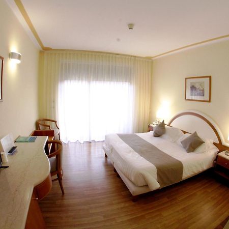 Ome La Fonte Hotel מראה חיצוני תמונה